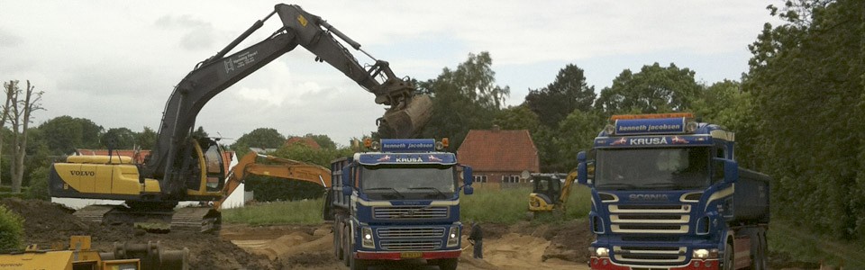 Kenneth-Jacobsen_slide_grab_0001_3